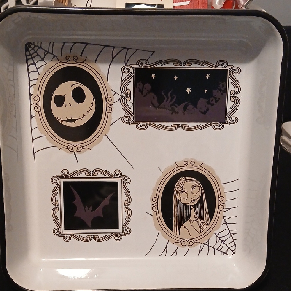New! Disney The Nightmare Before Christmas 9" Square Ceramic Baking Dish - Picture 3 of 10